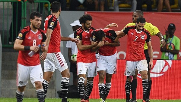 «ديلي ميل» تفجر مفاجأة لمنتخب مصر