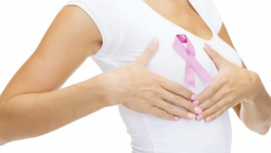 صورة أسباب وأعراض سرطان الثدي أثناء الرضاعة وطرق علاجه