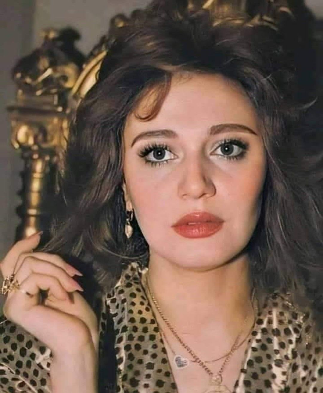 الفنانة مديحة كامل