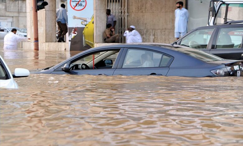 فيديوهات مرعبة للسيول في الأردن