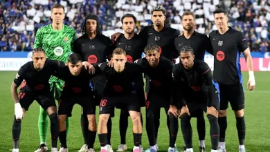 فرينكي دي يونغ يثير الجدل: طلب صادم لاستبعاد هذا النجم من برشلونة
